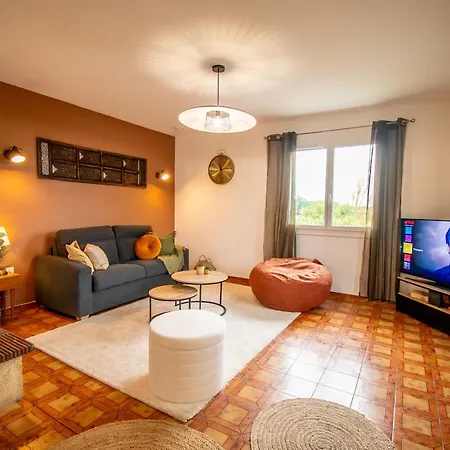 Dom wakacyjny Casa Jaune Maison Spacieuse Et Calme A Montauban