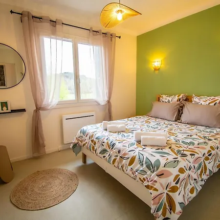 Casa Jaune Maison Spacieuse Et Calme A