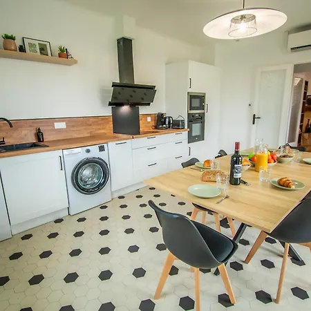 Casa Jaune Maison Spacieuse Et Calme A 別荘 モントーバン