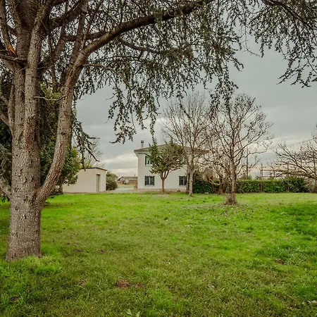 Casa Jaune Maison Spacieuse Et Calme A